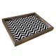 Plateau de table rectangle Caupona 30x40cm Pin massif foncé et Motif Zigzag Noir et Blanc